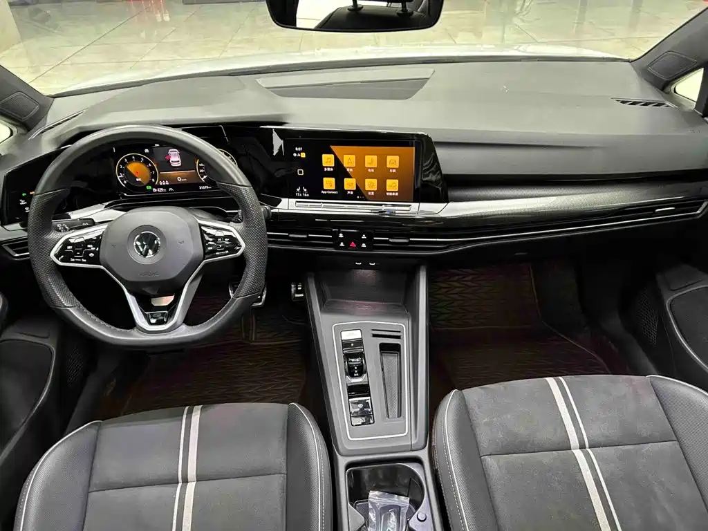 Volkswagen Golf — миниатюра 7