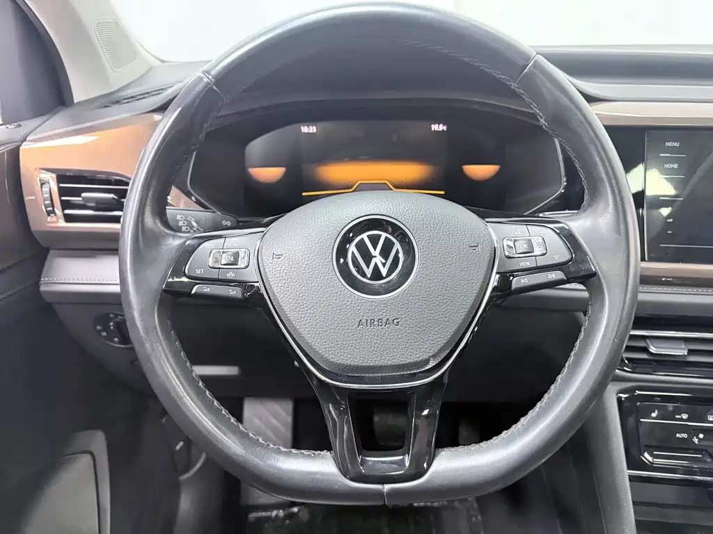 Volkswagen Tharu — миниатюра 12