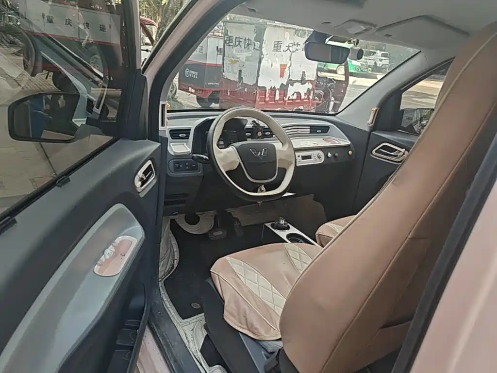 Wuling MINIEV — миниатюра 16