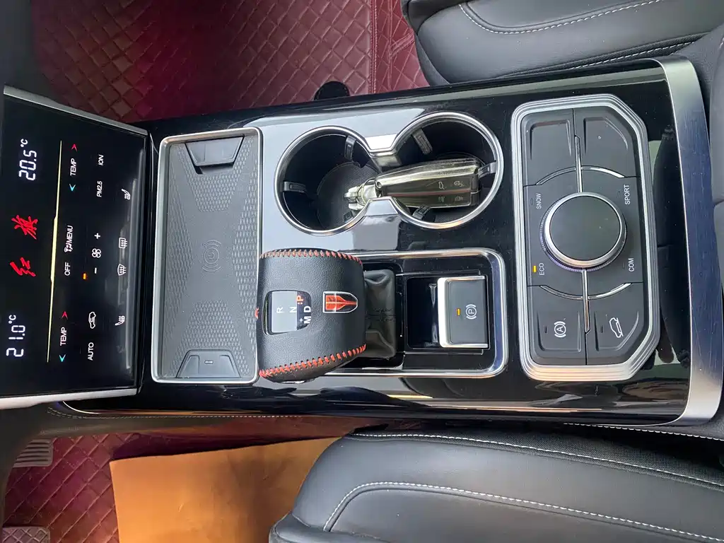 Hongqi Hongqi HS7 — миниатюра 11