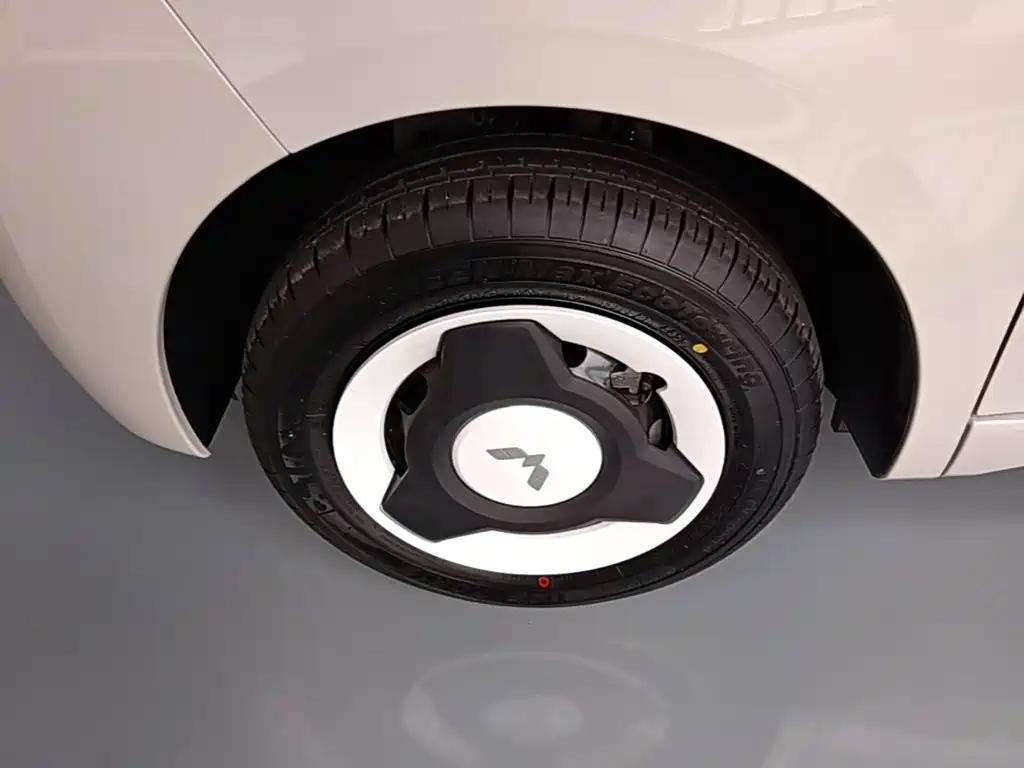 Wuling MINIEV — миниатюра 25