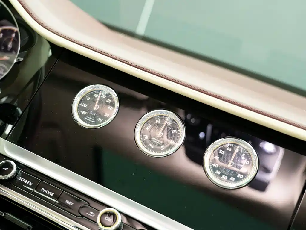 Bentley Flying Spur — миниатюра 21