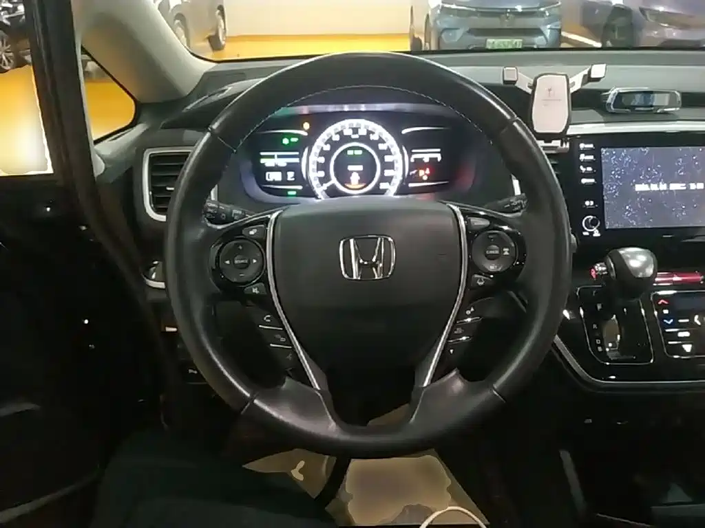 Honda Odyssey — миниатюра 17
