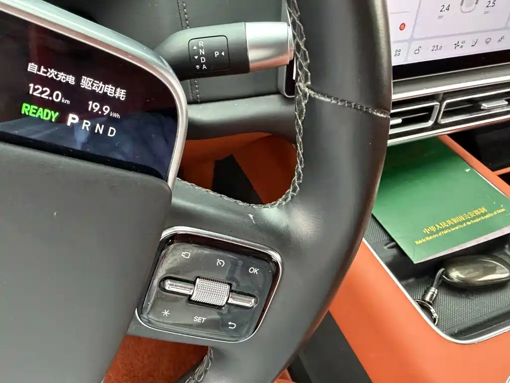 Li Auto Li L8 — миниатюра 10