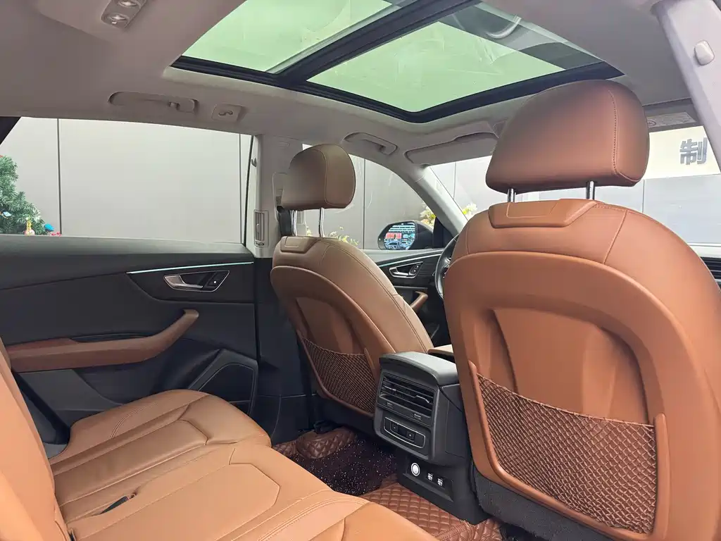 Audi Q8 — миниатюра 9