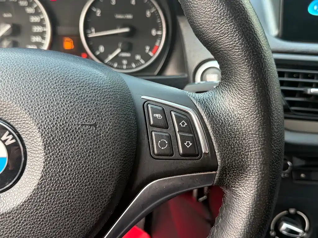 BMW X1 — миниатюра 15