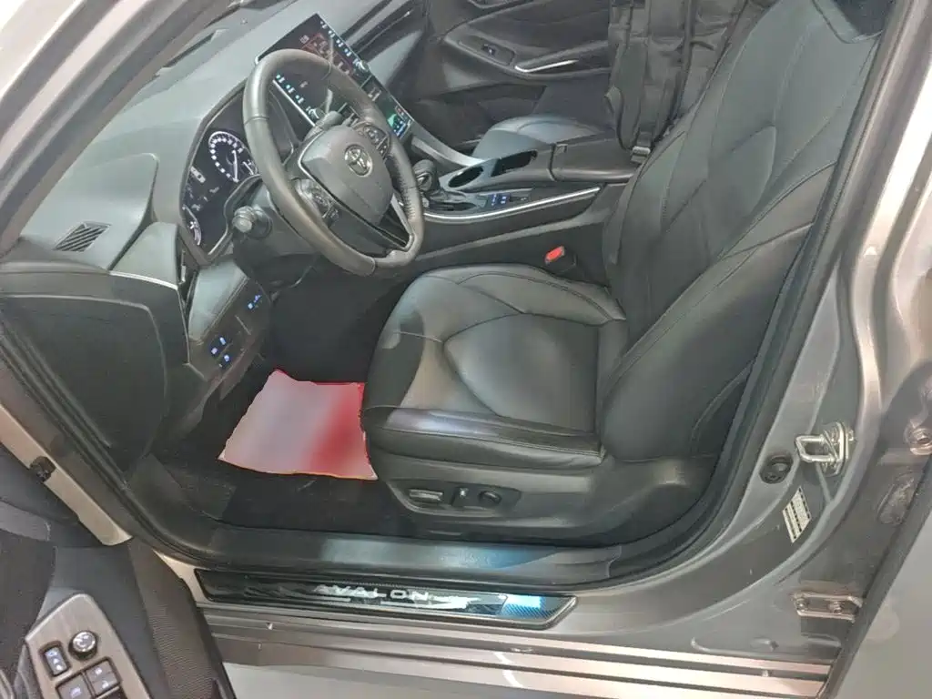 Toyota Avalon — миниатюра 15