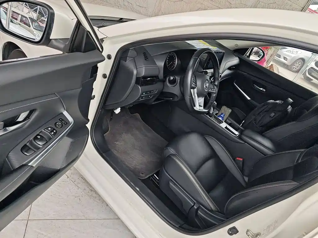 Nissan Sylphy — миниатюра 16