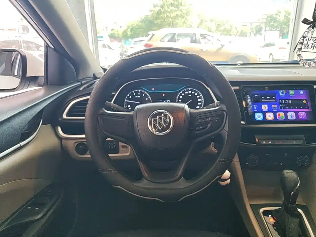 Buick Excelle — миниатюра 11