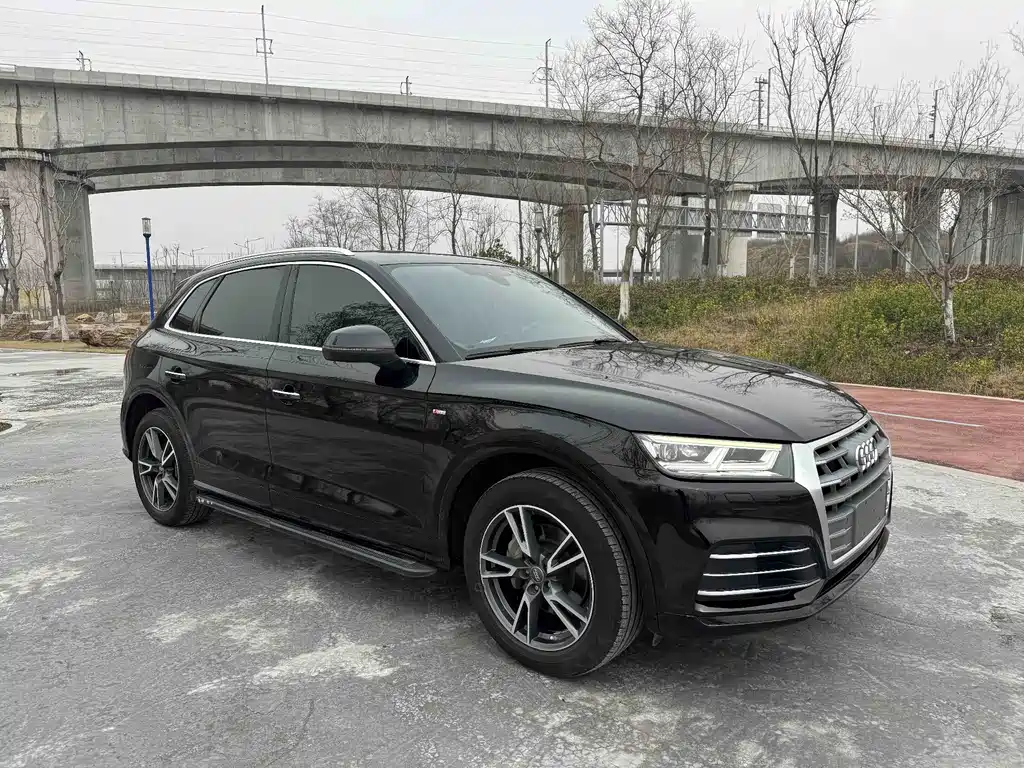 Audi Q5L 2018 45 TFSI Premium Fashion V