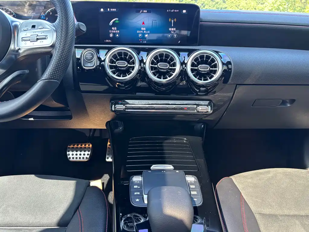 Mercedes-Benz CLA (Import) — миниатюра 14
