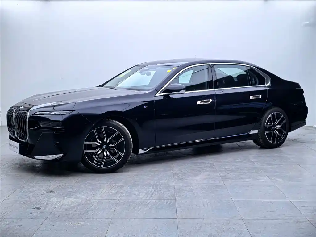 BMW 7 SERIES