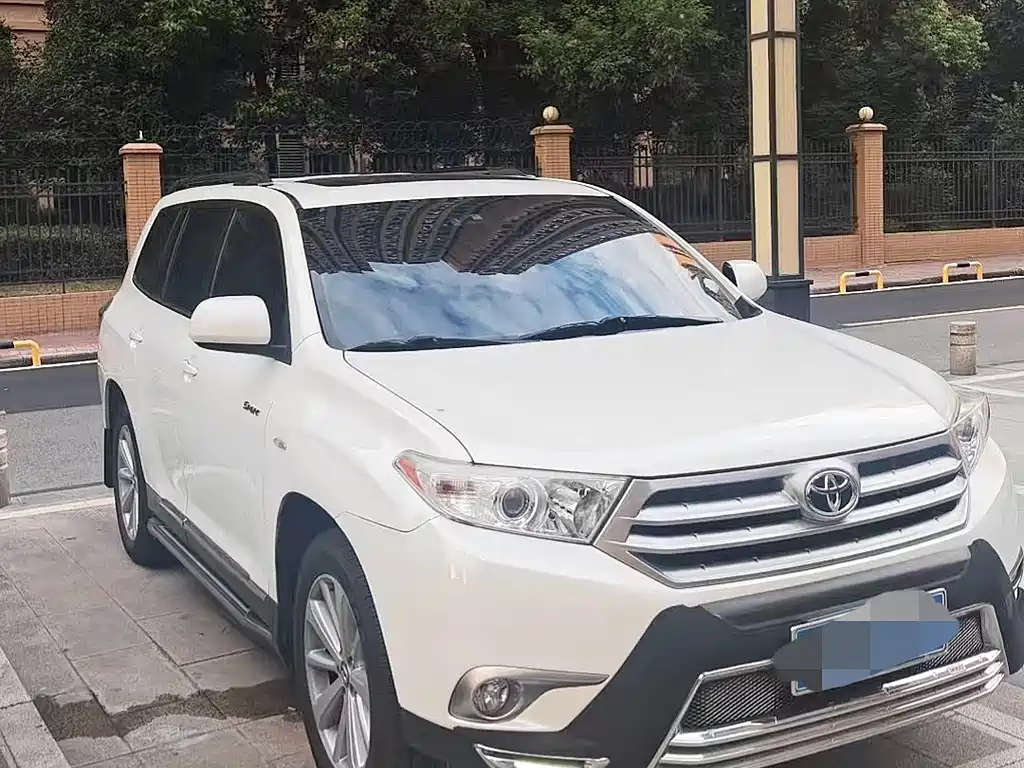 Toyota Highlander — миниатюра 3
