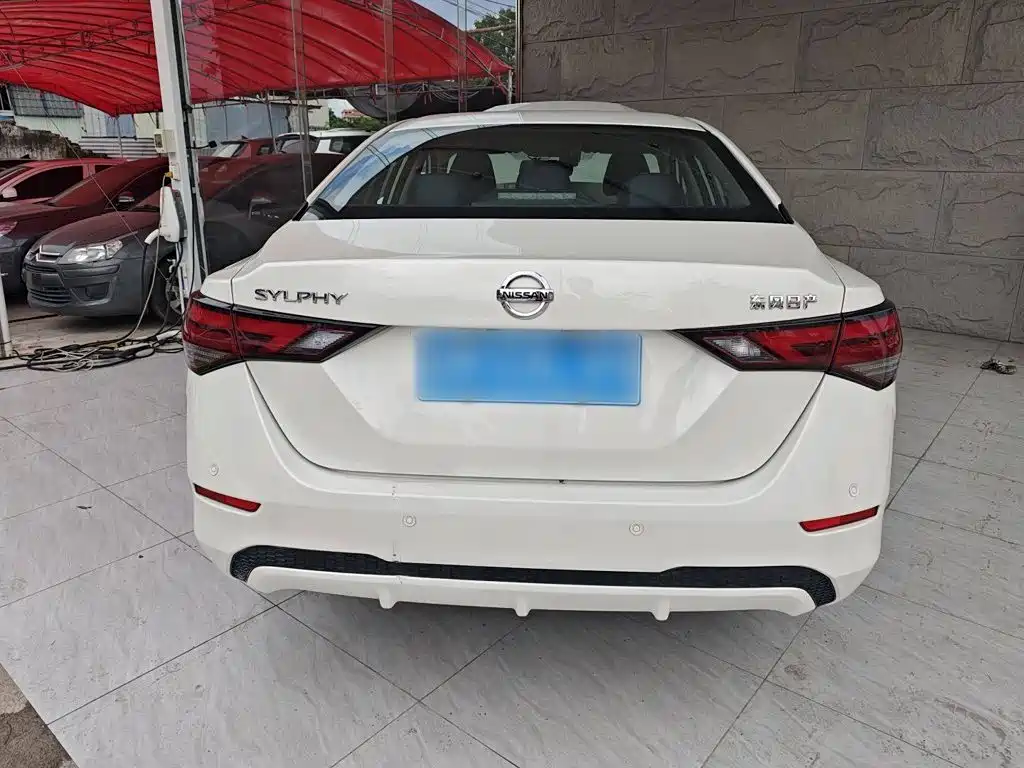 Nissan Sylphy — миниатюра 6