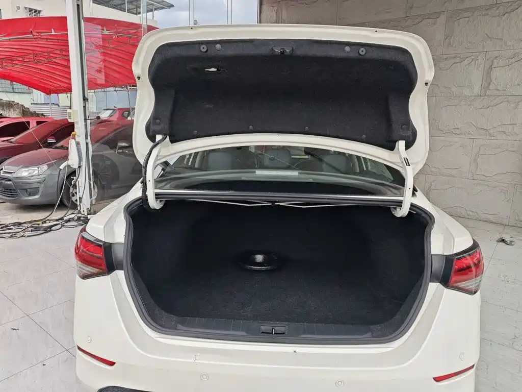 Nissan Sylphy — миниатюра 19