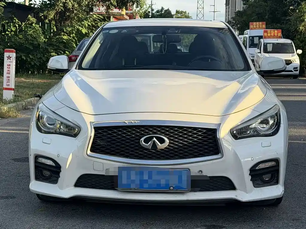 Infiniti Q50 — миниатюра 2