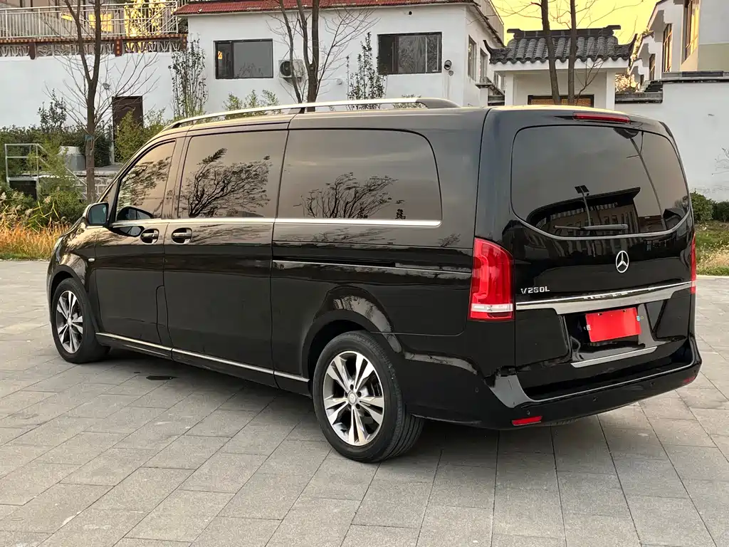 Mercedes-Benz V-Class V 2016 V 260 L Luxury Long Wheelbase