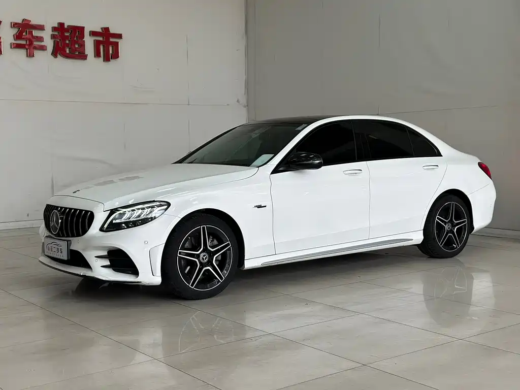 Mercedes-Benz C-Class 2021