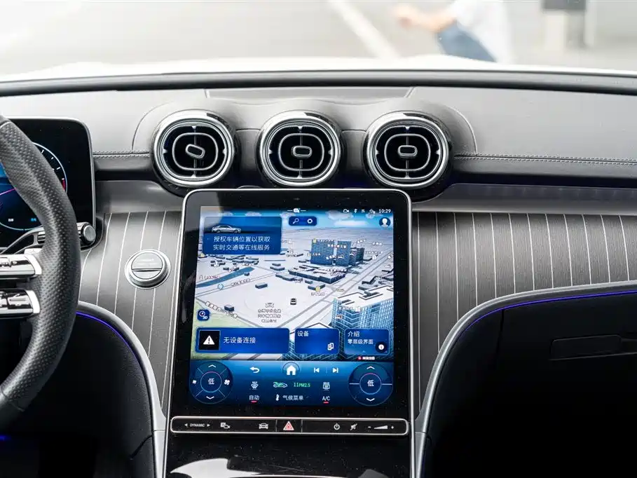 Mercedes-Benz C-Class — миниатюра 18