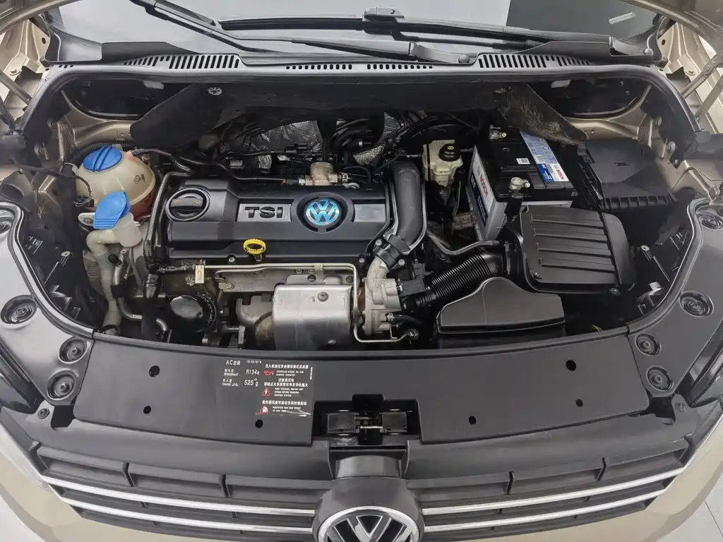 Volkswagen Touran — миниатюра 6