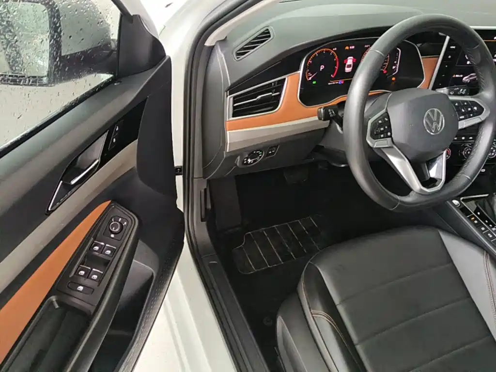 Volkswagen Bora — миниатюра 16