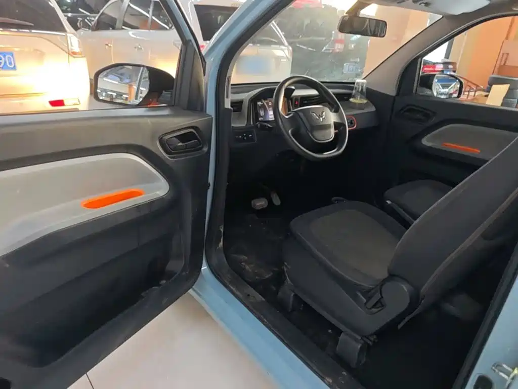 Wuling MINIEV — миниатюра 16