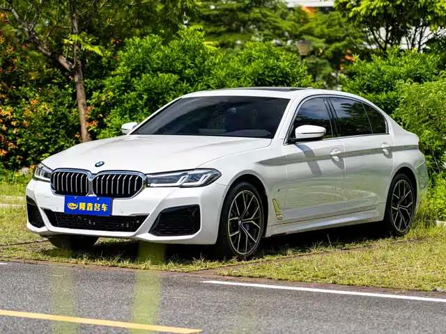 2022 BMW 5er