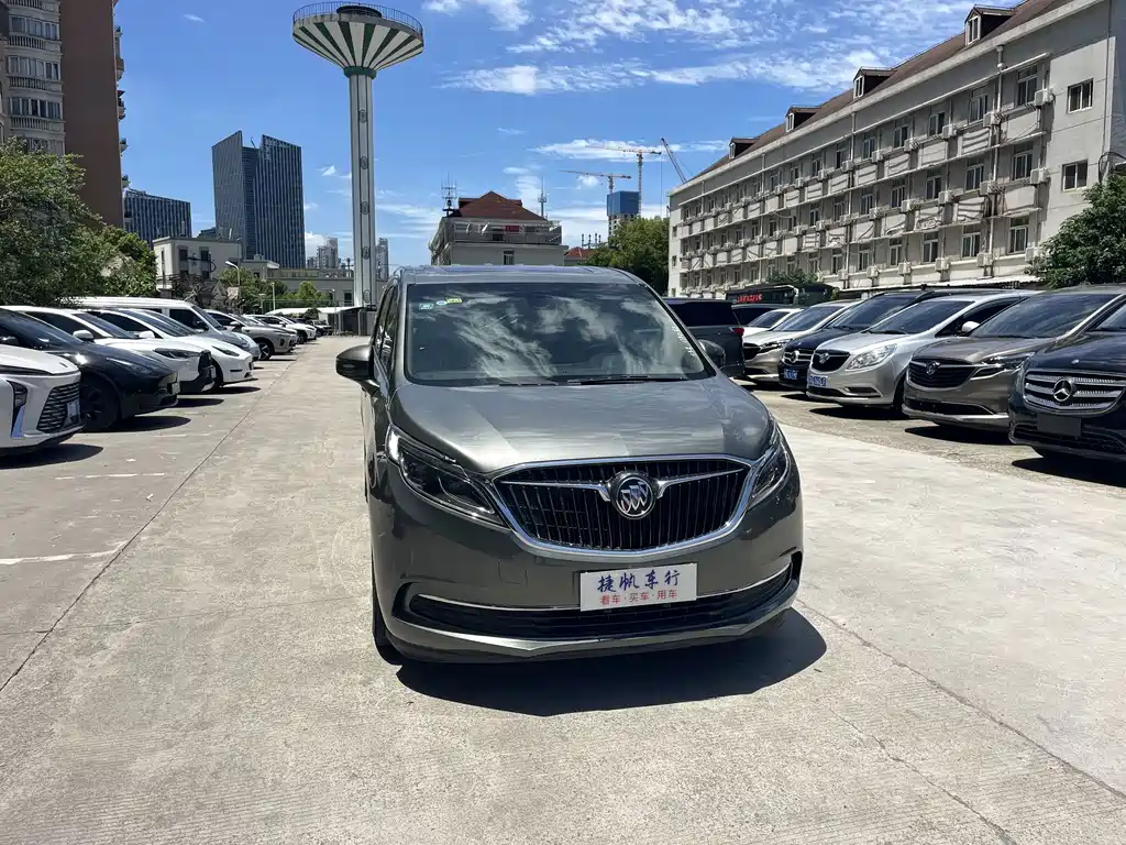 Buick GL8 — миниатюра 3