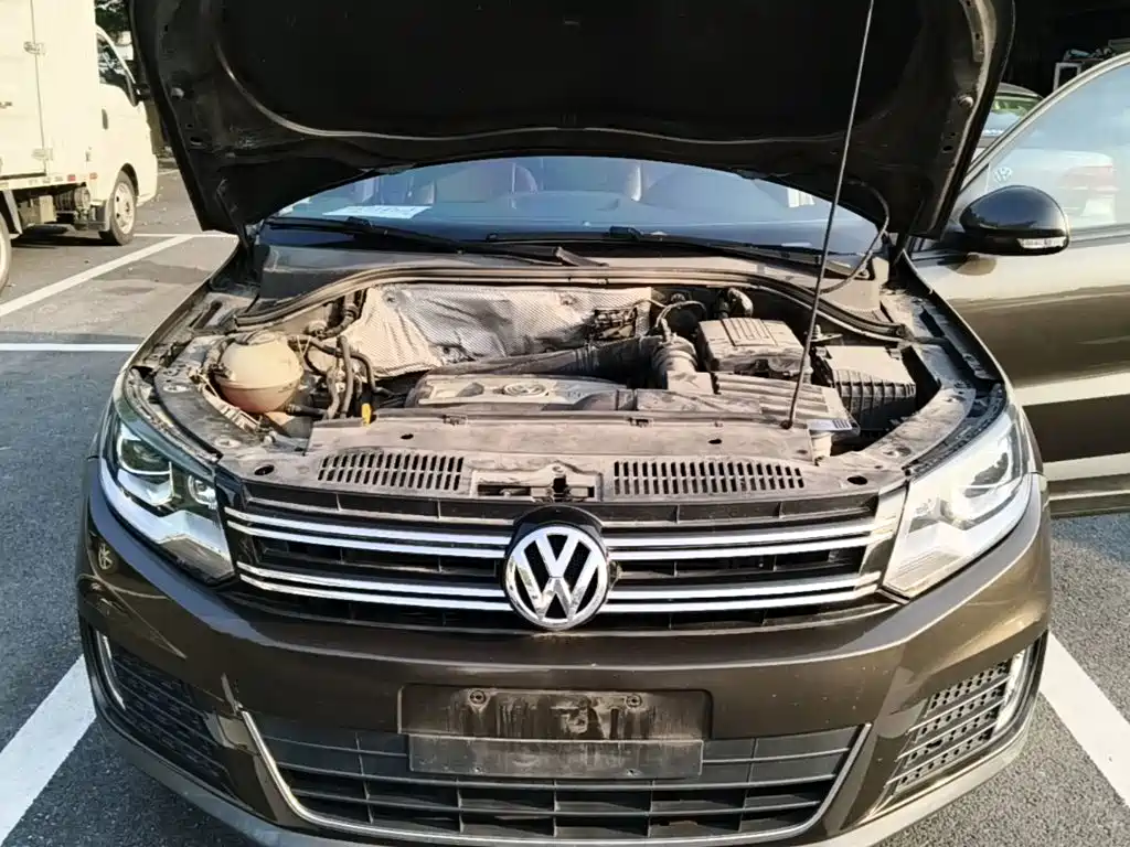 Volkswagen Tiguan — миниатюра 20