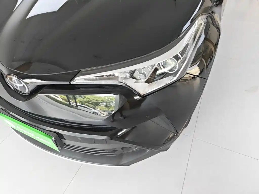 Toyota IZOA — миниатюра 24