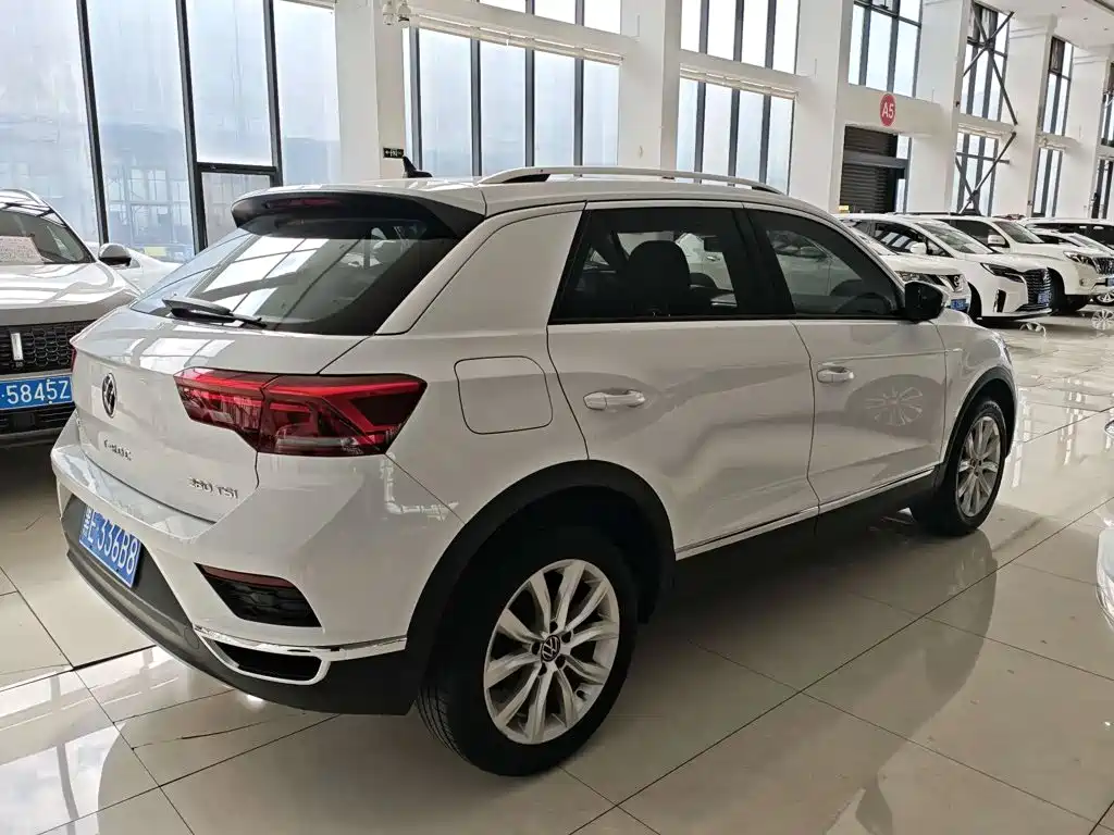 Volkswagen T-Roc — миниатюра 5