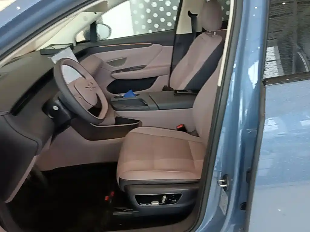 Hongqi Hongqi Tiangong 06 — миниатюра 15