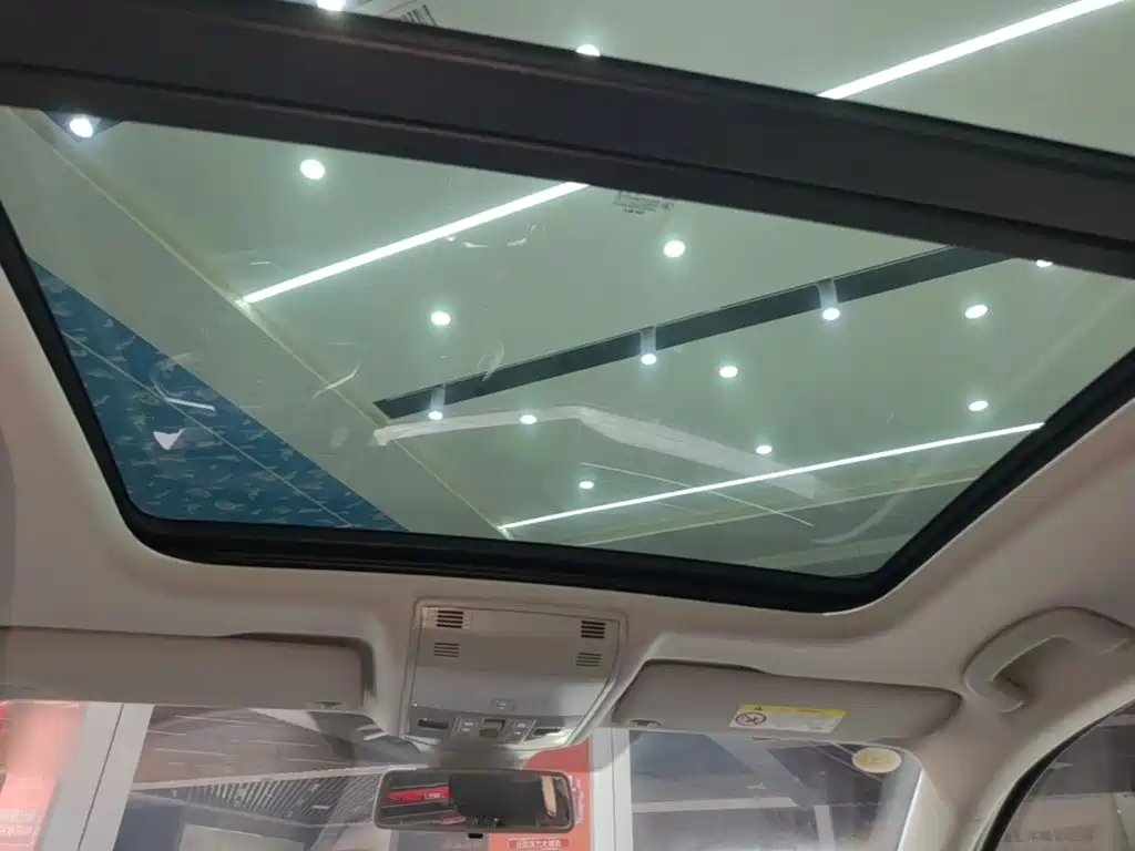 Volkswagen Sagitar — миниатюра 18