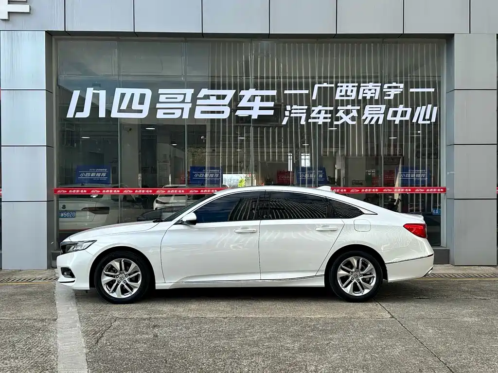 Honda Accord — миниатюра 6