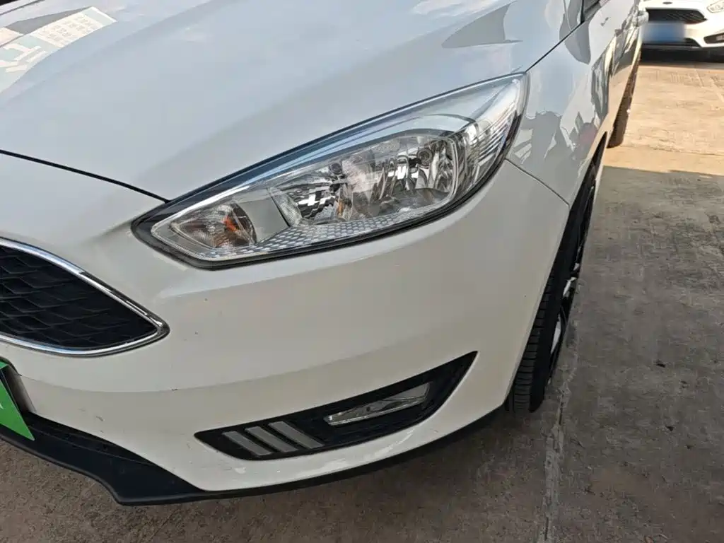 Ford Focus — миниатюра 24