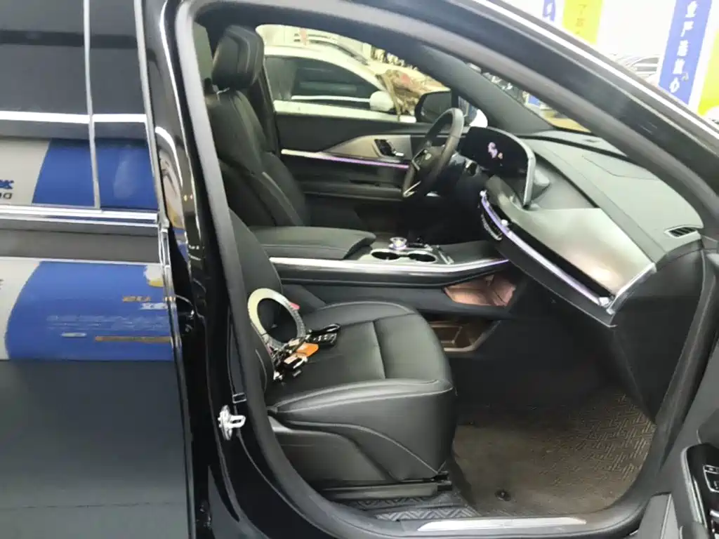 Cadillac XT5 — миниатюра 25