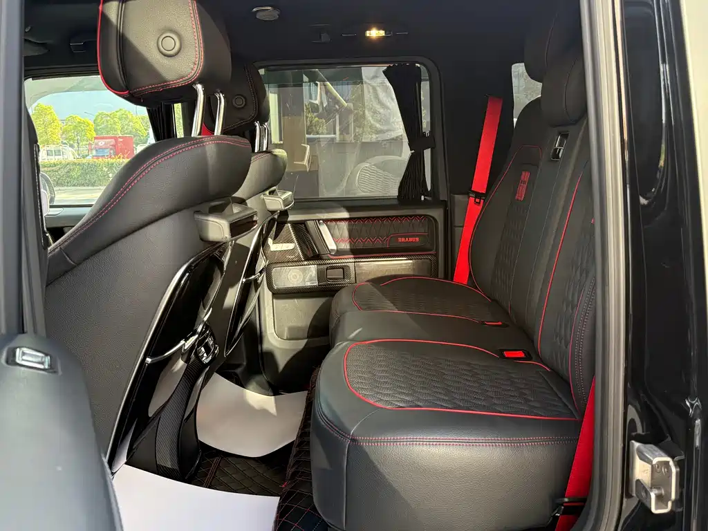 Mercedes-Benz G-Class — миниатюра 10