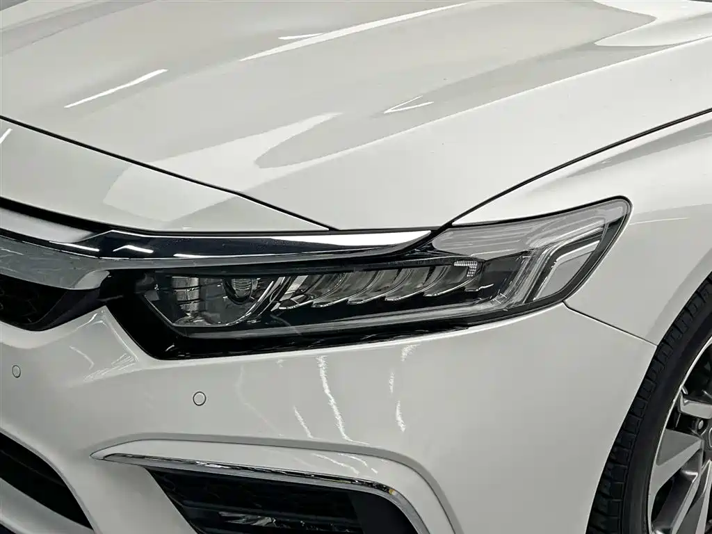 Honda Inspire 2019 260TURBO V