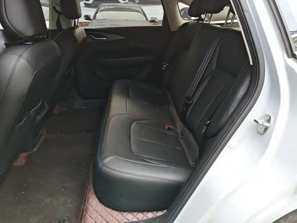 Wuling Xingguang — миниатюра 17