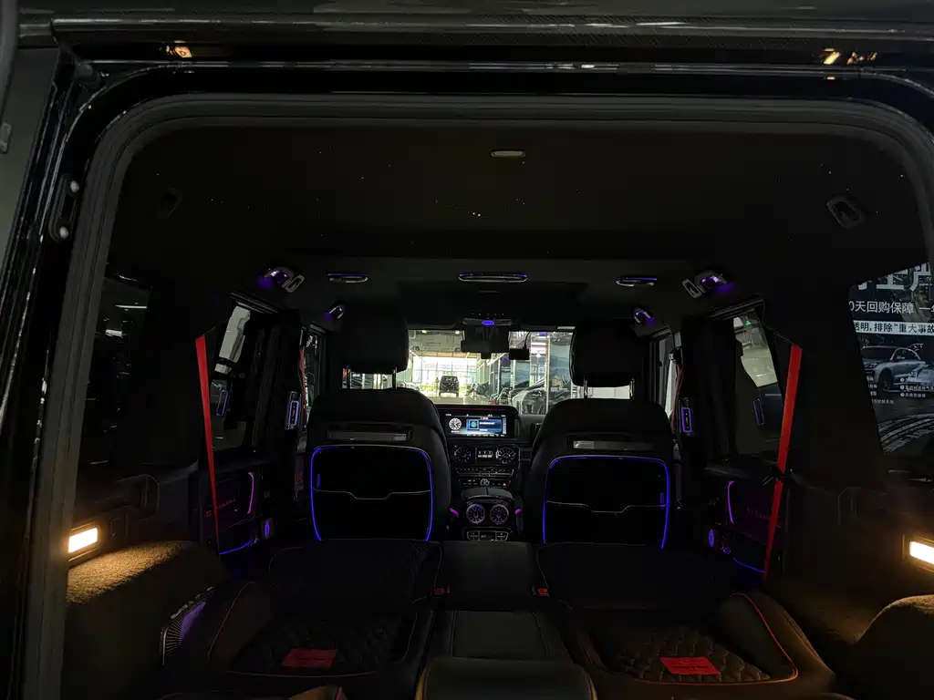 Mercedes-Benz G-Class — миниатюра 23