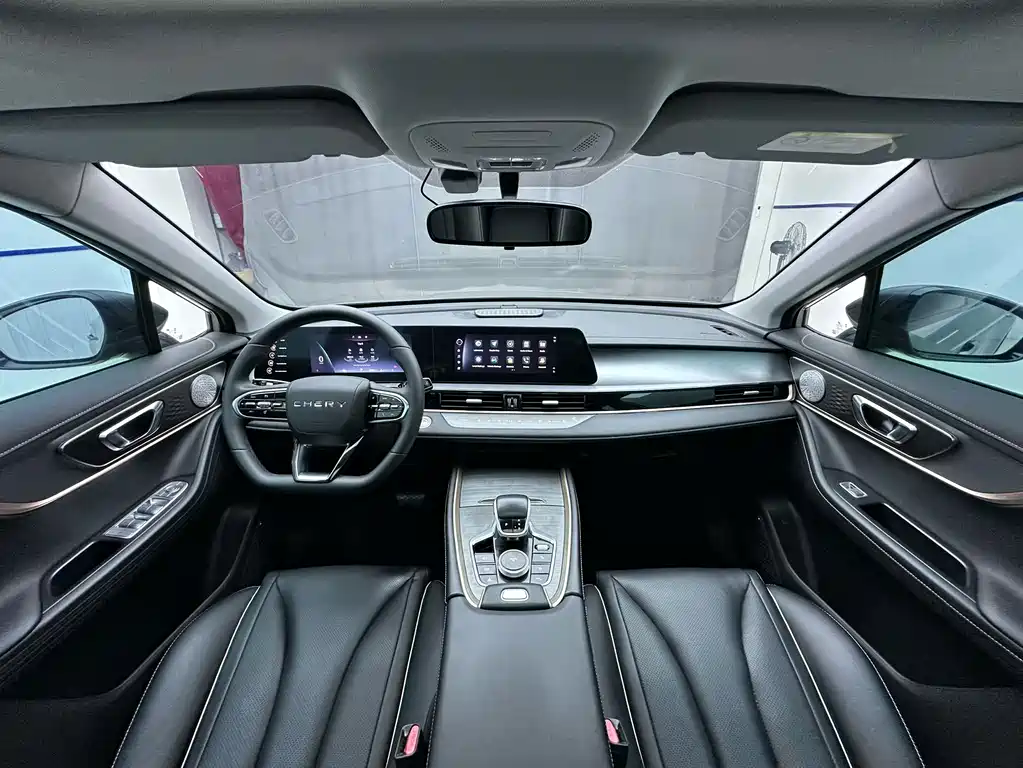 Chery Omoda — миниатюра 11