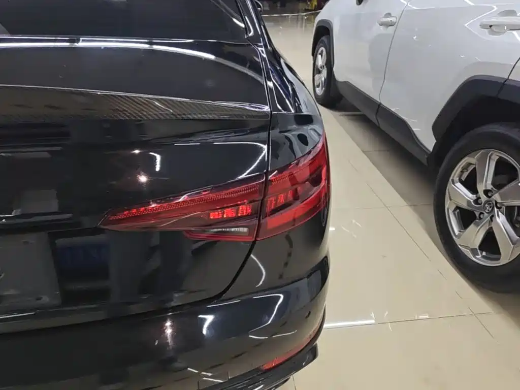 Audi S4 — миниатюра 8