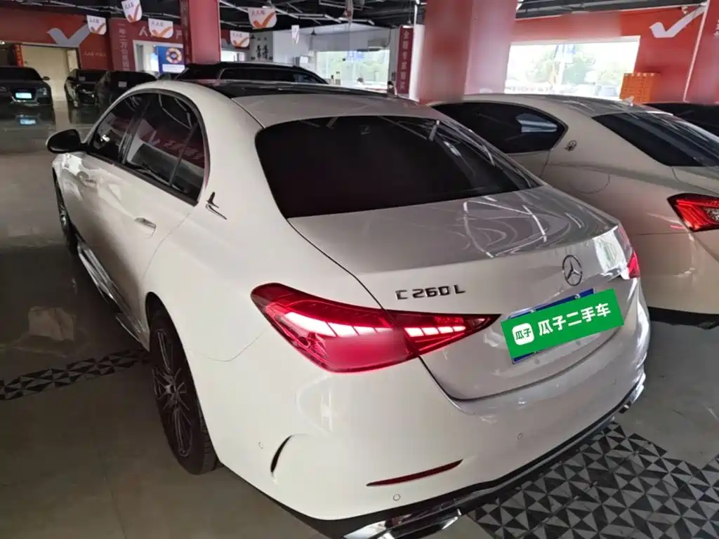 Mercedes-Benz C-Class — миниатюра 5