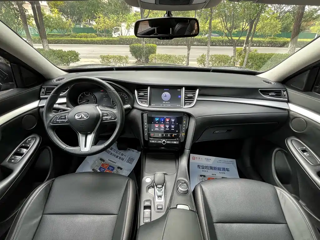 Infiniti QX50 — миниатюра 9