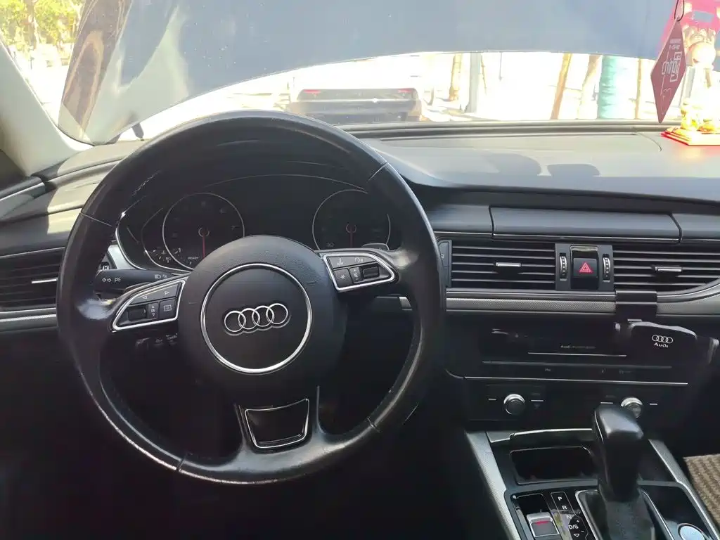 Audi A6L — миниатюра 6