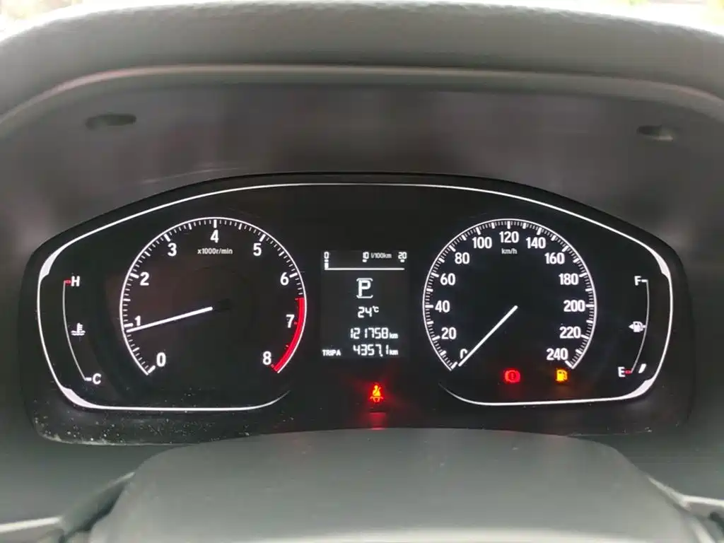 Honda Accord — миниатюра 12
