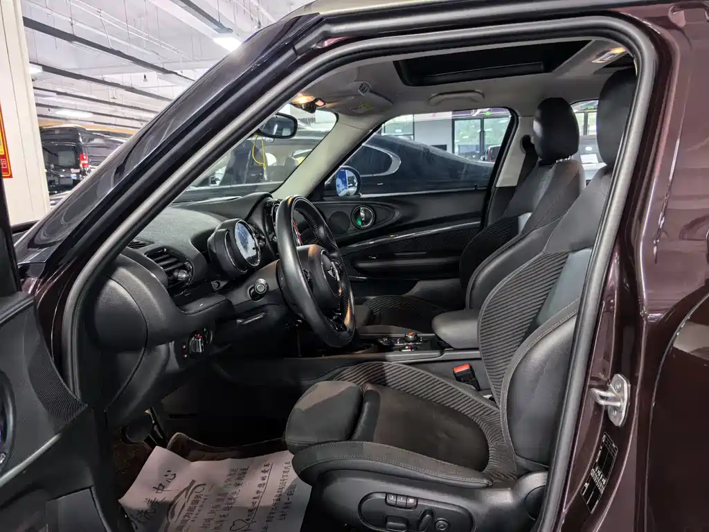 MINI Mini Clubman — миниатюра 7