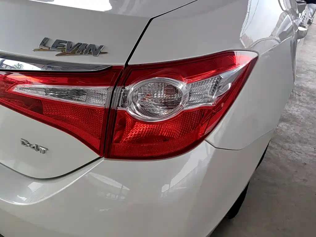Toyota Levin — миниатюра 8