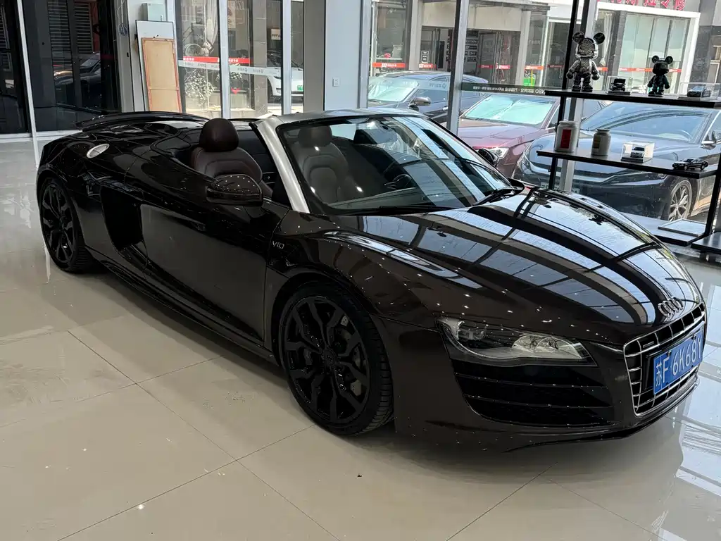 Audi R8 2011 Spyder 5.2 FSI quattro