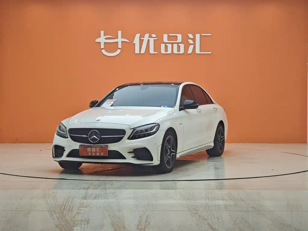 Mercedes-Benz C-Class 2021